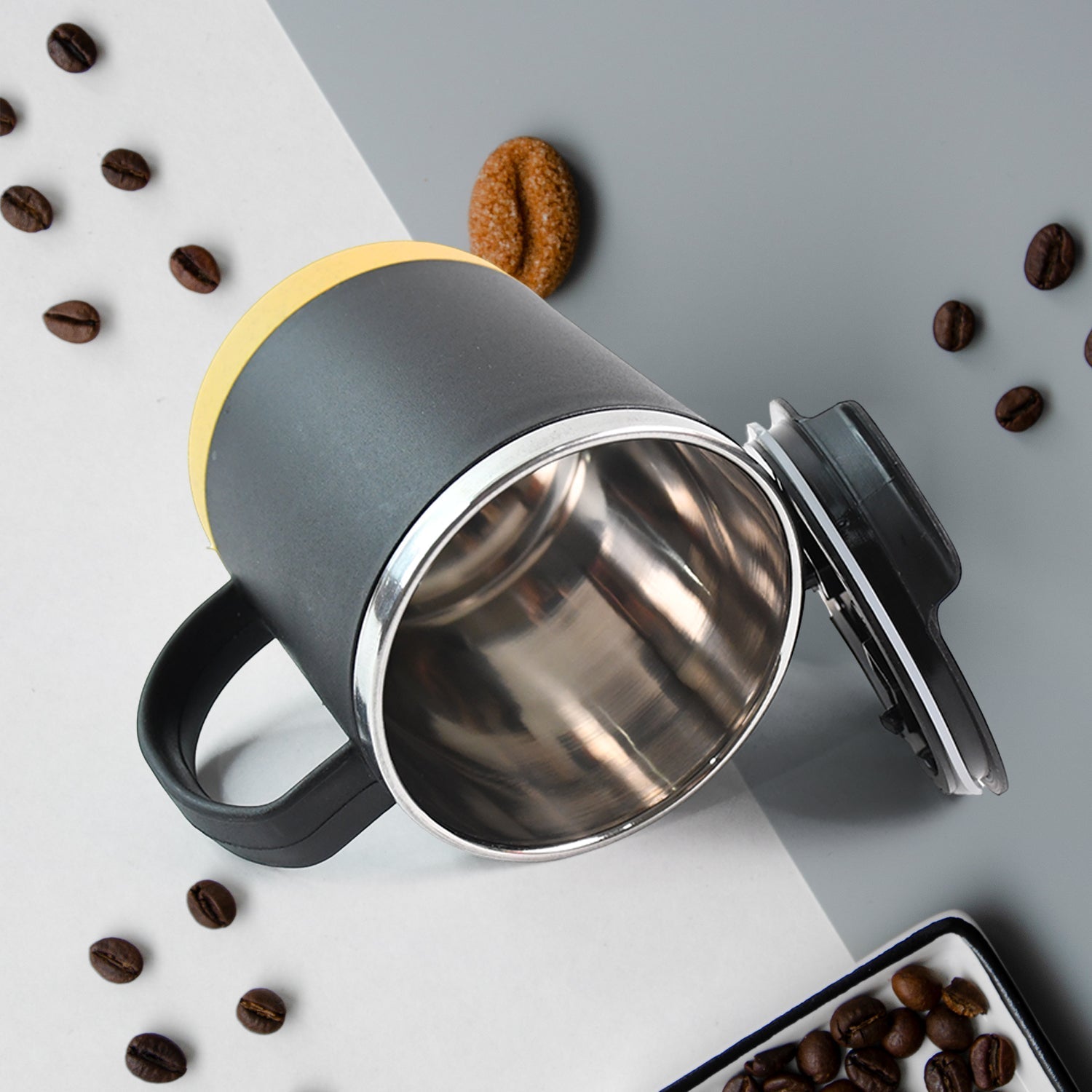 Insulated Coffee Mug with Spill-Proof Lid (Approx 450ML & 1 Pc)